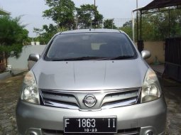 2013 Nissan Livina SV Abu-abu - Jual mobil bekas di Jawa Barat
