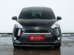 2019 Toyota Sienta V Hitam - Jual mobil bekas di Banten