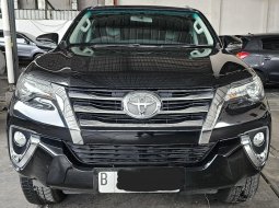 2017 Toyota Fortuner 2.4 VRZ AT Hitam - Jual mobil bekas di Jawa Barat
