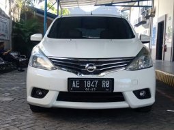 2014 Nissan Grand Livina XV Putih - Jual mobil bekas di Jawa Timur