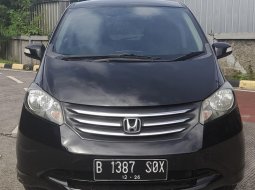 2011 Honda Freed PSD Hitam - Jual mobil bekas di Jawa Barat
