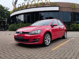 2014 Volkswagen Golf TSI Merah - Jual mobil bekas di Jawa Barat