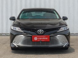 2019 Toyota Camry 2.5 V Hitam - Jual mobil bekas di Banten