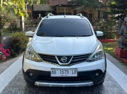 2013 Nissan Grand Livina X-Gear Putih - Jual mobil bekas di DI Yogyakarta