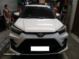 2021 Toyota Raize 1.0T GR Sport CVT TSS (One Tone) Putih - Jual mobil bekas di Jawa Barat