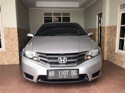 2013 Honda City E Brightsilver - Jual mobil bekas di DI Yogyakarta