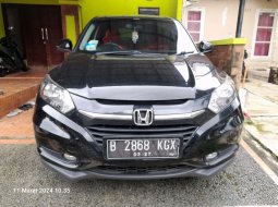2017 Honda HR-V E CVT Hitam - Jual mobil bekas di Banten