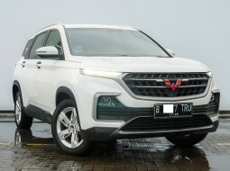 2021 Wuling Almaz Smart Enjoy CVT Putih - Jual mobil bekas di Banten