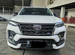 2021 Toyota Fortuner Putih - Jual mobil bekas di Jawa Barat