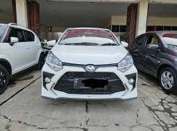 2022 Toyota Agya New 1.2 GR Sport A/T Putih - Jual mobil bekas di Jawa Barat