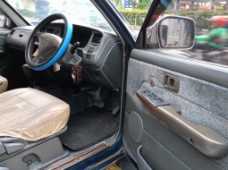 2000 Toyota Kijang LGX Biru - Jual mobil bekas di Banten