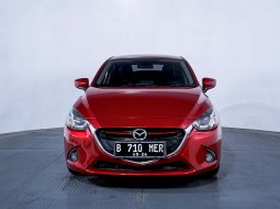 2016 Mazda 2 R AT Merah - Jual mobil bekas di Banten