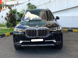 2020 BMW X7 xDrive40i Excellence Hitam - Jual mobil bekas di DKI Jakarta