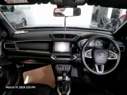 2023 Honda BR-V Prestige CVT with Honda Sensing Abu-abu - Jual mobil bekas di DKI Jakarta