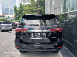 2021 Toyota Fortuner 2.4 VRZ AT Hitam - Jual mobil bekas di Banten