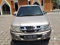 2011 Isuzu Panther GRAND TOURING Beige - Jual mobil bekas di Banten