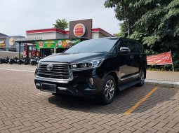 2021 Toyota Kijang Innova V A/T Diesel Hitam - Jual mobil bekas di Jawa Barat