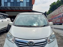 2013 Honda Freed PSD Putih - Jual mobil bekas di Jawa Barat