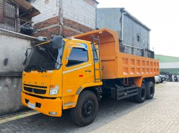 2022 Mitsubishi Fuso Truck Diesel Orange - Jual mobil bekas di DKI Jakarta