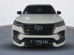 2023 Toyota Fortuner Putih - Jual mobil bekas di Banten