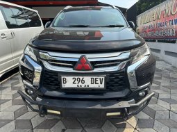 2018 Mitsubishi Pajero Sport Dakar Hitam - Jual mobil bekas di Jawa Barat