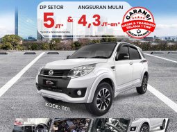 2017 Daihatsu Terios R Putih - Jual mobil bekas di Kalimantan Barat