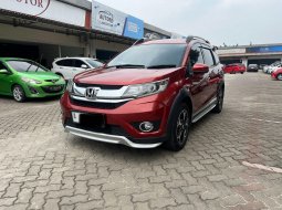 2017 Honda BR-V Prestige CVT Merah - Jual mobil bekas di Banten