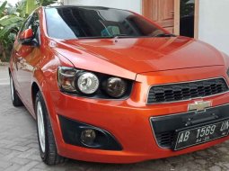 2014 Chevrolet Aveo LT Merah - Jual mobil bekas di DI Yogyakarta