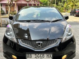 2010 Honda Jazz RS CVT Hitam - Jual mobil bekas di DI Yogyakarta