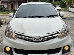 2012 Daihatsu Xenia R Putih - Jual mobil bekas di Jawa Tengah