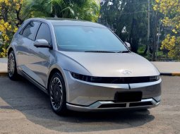 2023 Hyundai Ioniq Signature Silver - Jual mobil bekas di DKI Jakarta