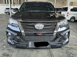 2019 Toyota Fortuner 2.4 TRD AT Hitam - Jual mobil bekas di Jawa Barat