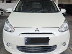 2015 Mitsubishi Mirage EXCEED Putih - Jual mobil bekas di Jawa Barat