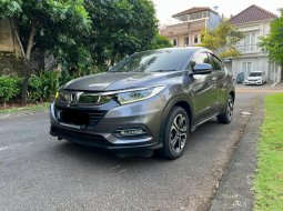 2019 Honda HR-V 1.5L E CVT Special Edition Abu-abu - Jual mobil bekas di Banten