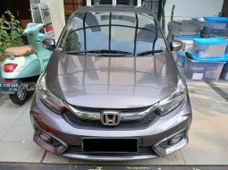 2022 Honda Brio Satya E Abu-abu - Jual mobil bekas di DKI Jakarta