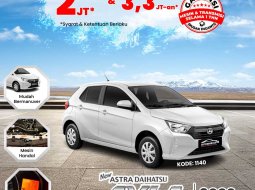 2023 Daihatsu Ayla M Putih - Jual mobil bekas di Kalimantan Barat
