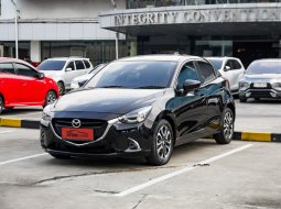 2017 Mazda 2 R AT Hitam - Jual mobil bekas di DKI Jakarta