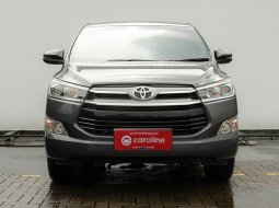 2020 Toyota Kijang Innova V M/T Diesel Abu-abu - Jual mobil bekas di Banten