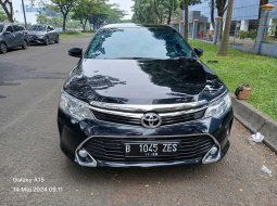 2016 Toyota Camry 2.5 V Hitam - Jual mobil bekas di Jawa Barat