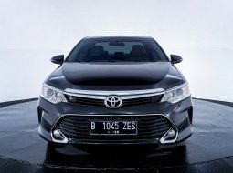 2016 Toyota Camry 2.5 V Hitam - Jual mobil bekas di DKI Jakarta