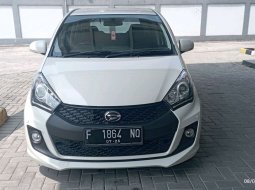 2016 Daihatsu Sirion D Putih - Jual mobil bekas di Jawa Barat