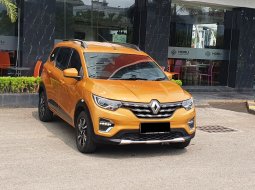 2020 Renault Triber RXZ AT Orange - Jual mobil bekas di DKI Jakarta