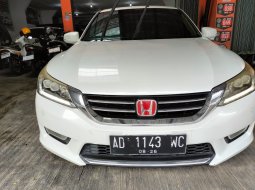 2013 Honda Accord 2.4 VTi-L Putih - Jual mobil bekas di DI Yogyakarta