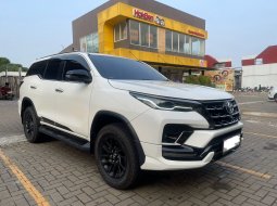 2022 Toyota Fortuner Putih - Jual mobil bekas di Banten