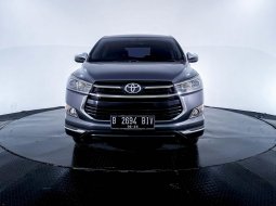 2020 Toyota Venturer 2.4 Q A/T Diesel Abu-abu - Jual mobil bekas di DKI Jakarta