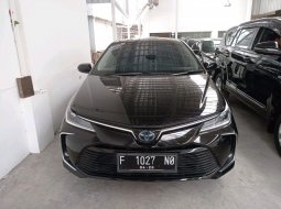 2021 Toyota Corolla Altis Hybrid AT Hitam - Jual mobil bekas di DKI Jakarta