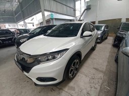 2019 Honda HR-V 1.5L E CVT Putih - Jual mobil bekas di Banten