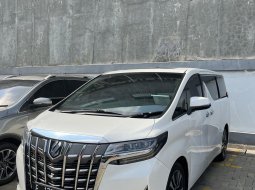 2019 Toyota Alphard 2.5 G A/T Putih - Jual mobil bekas di Jawa Barat
