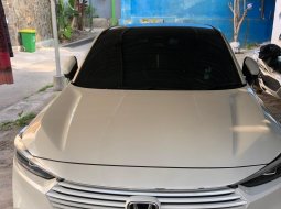 2023 Honda HR-V E Special Edition Putih - Jual mobil bekas di DI Yogyakarta