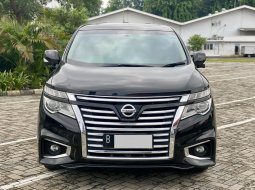 2014 Nissan Elgrand Highway Star Hitam - Jual mobil bekas di DKI Jakarta